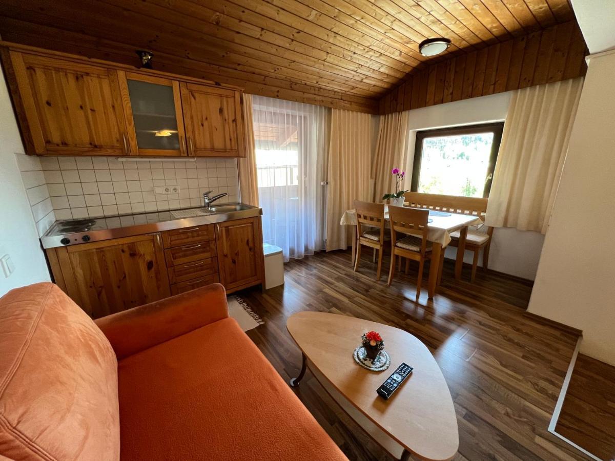 Gaestehaus Edelweiss Райт-бай-Зефельд Екстер'єр фото